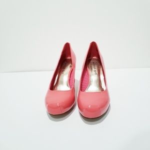 Madden Girl coral pump shoes size 8